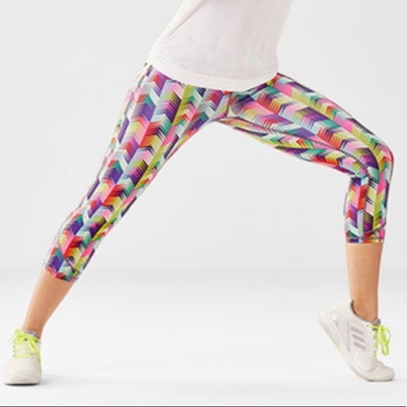Fabletics colorful geometric print crop leggings L - Picture 12 of 15